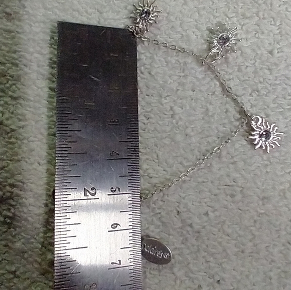 Silvertone Claire's sun 🌞 crystal 🔮 chain bracelet - Picture 2 of 4